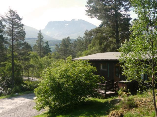Kingswood Lodges Fort William Exterior photo