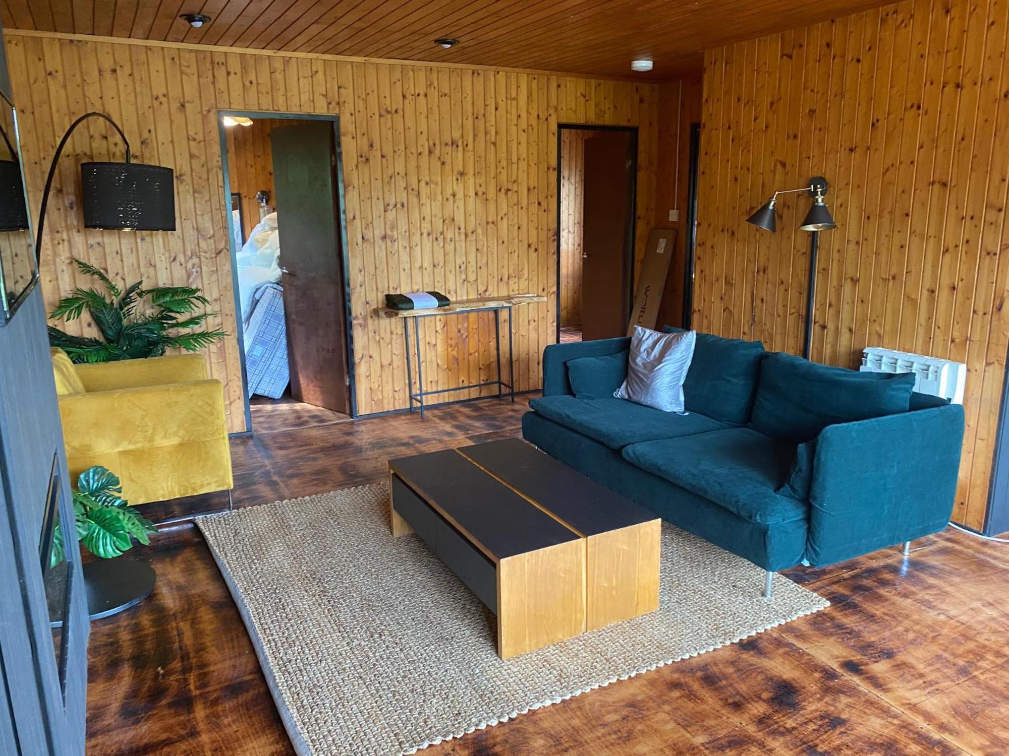 Kingswood Lodges Fort William Exterior photo